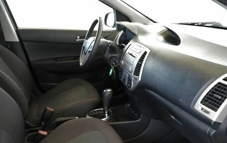 Hyundai i20 IB рестайлинг, 2010 год, 535 000 рублей, 11 фотография