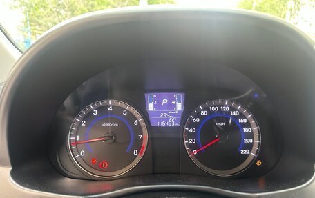 Hyundai Solaris II рестайлинг, 2016 год, 999 999 рублей, 9 фотография