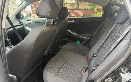 Hyundai Solaris II рестайлинг, 2016 год, 999 999 рублей, 11 фотография