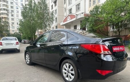 Hyundai Solaris II рестайлинг, 2016 год, 999 999 рублей, 6 фотография