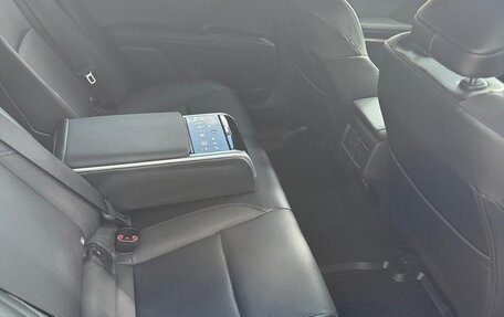 Toyota Camry, 2024 год, 4 890 000 рублей, 14 фотография