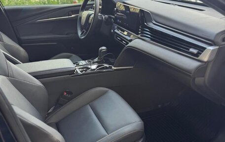 Toyota Camry, 2024 год, 4 890 000 рублей, 15 фотография