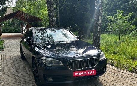 BMW 7 серия, 2014 год, 3 150 000 рублей, 2 фотография