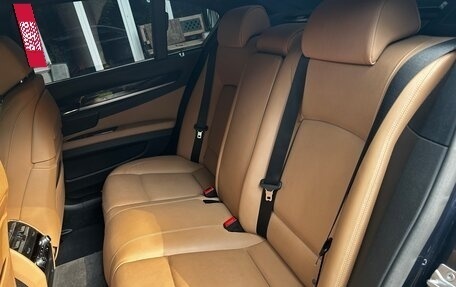 BMW 7 серия, 2014 год, 3 150 000 рублей, 14 фотография