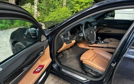 BMW 7 серия, 2014 год, 3 150 000 рублей, 11 фотография
