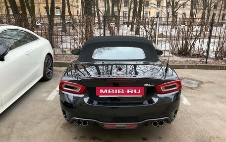 Fiat 124 Spider I, 2018 год, 2 700 000 рублей, 4 фотография