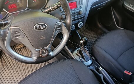 KIA Rio III рестайлинг, 2017 год, 890 000 рублей, 5 фотография