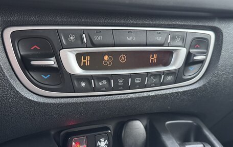 Renault Scenic III, 2013 год, 994 990 рублей, 13 фотография