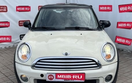 MINI Hatch, 2010 год, 649 990 рублей, 2 фотография