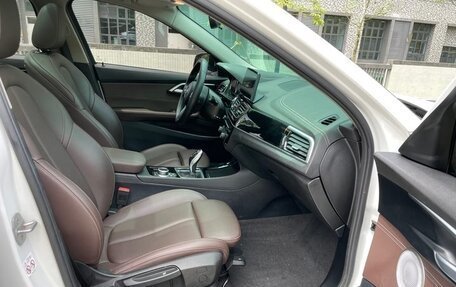 BMW 1 серия, 2022 год, 1 800 052 рублей, 13 фотография