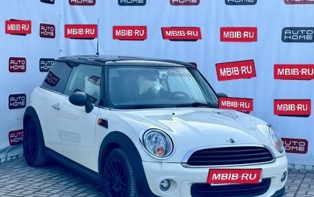 MINI Hatch, 2011 год, 649 990 рублей, 3 фотография