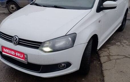 Volkswagen Polo VI (EU Market), 2012 год, 520 000 рублей, 1 фотография