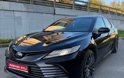 Toyota Camry, 2018 год, 3 099 000 рублей, 1 фотография
