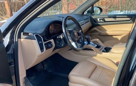 Porsche Cayenne III, 2018 год, 5 250 000 рублей, 2 фотография
