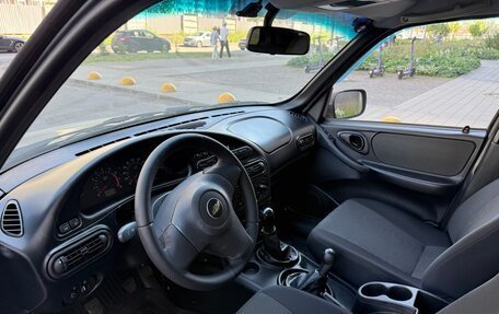 Chevrolet Niva I рестайлинг, 2011 год, 290 000 рублей, 4 фотография