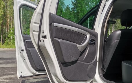 Nissan Terrano III, 2015 год, 1 230 000 рублей, 8 фотография