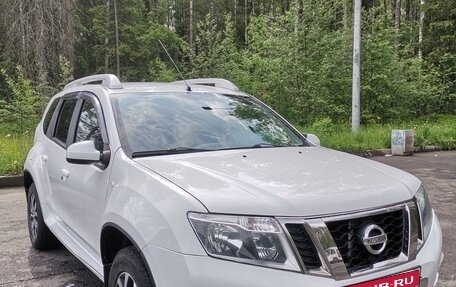 Nissan Terrano III, 2015 год, 1 230 000 рублей, 3 фотография