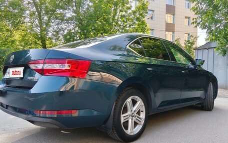 Skoda Superb III рестайлинг, 2015 год, 1 850 000 рублей, 4 фотография
