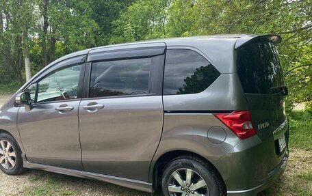 Honda Freed I, 2010 год, 1 200 000 рублей, 4 фотография