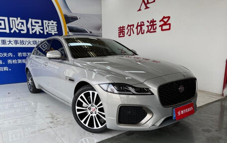 Jaguar XF II, 2022 год, 2 879 000 рублей, 2 фотография