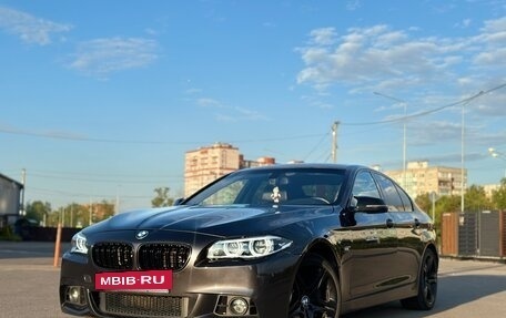 BMW 5 серия, 2013 год, 1 970 000 рублей, 2 фотография