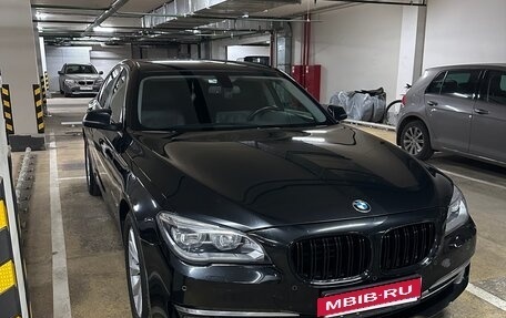 BMW 7 серия, 2014 год, 3 050 000 рублей, 2 фотография