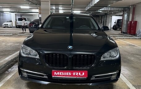 BMW 7 серия, 2014 год, 3 050 000 рублей, 6 фотография