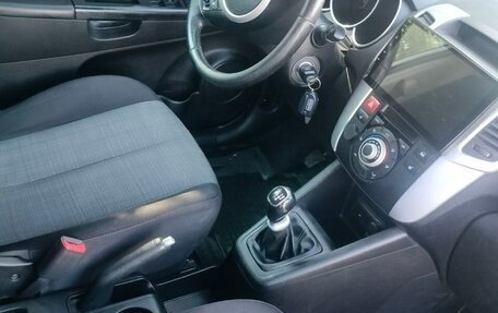 KIA Venga I, 2011 год, 800 000 рублей, 10 фотография