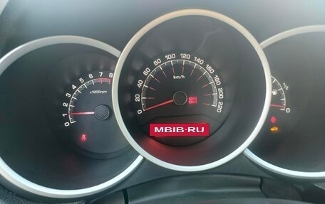 KIA Venga I, 2011 год, 800 000 рублей, 2 фотография