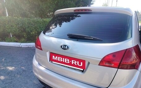 KIA Venga I, 2011 год, 800 000 рублей, 22 фотография