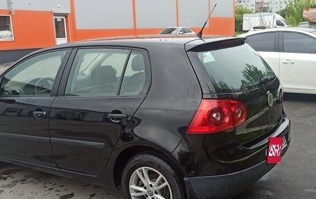 Volkswagen Golf V, 2005 год, 680 000 рублей, 6 фотография