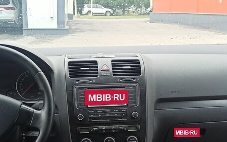 Volkswagen Golf V, 2005 год, 680 000 рублей, 11 фотография