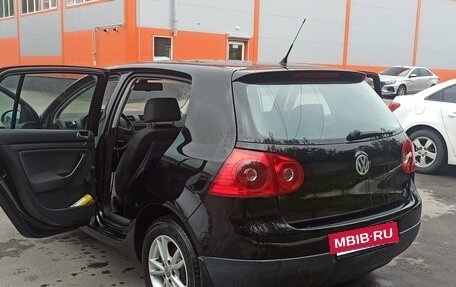 Volkswagen Golf V, 2005 год, 680 000 рублей, 10 фотография
