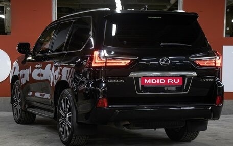 Lexus LX III, 2017 год, 6 798 000 рублей, 7 фотография