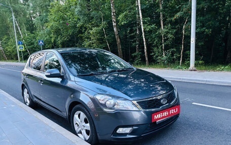 KIA cee'd I рестайлинг, 2010 год, 720 000 рублей, 4 фотография