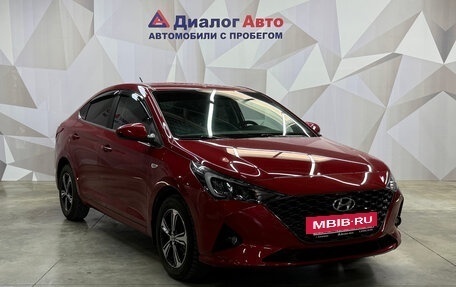 Hyundai Solaris II рестайлинг, 2020 год, 1 560 000 рублей, 3 фотография
