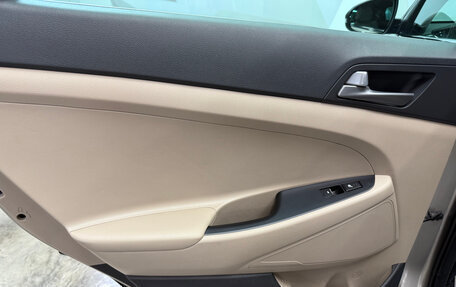 Hyundai Tucson III, 2017 год, 2 100 000 рублей, 21 фотография