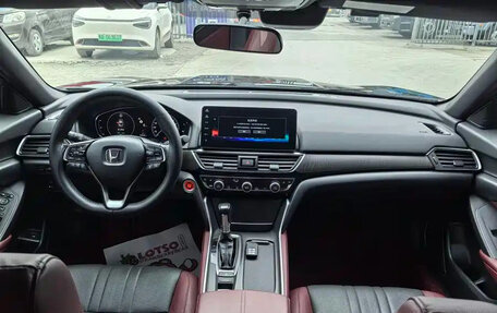 Honda Inspire, 2022 год, 1 980 000 рублей, 10 фотография