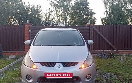 Mitsubishi Grandis, 2006 год, 800 000 рублей, 23 фотография