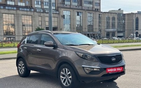KIA Sportage III, 2015 год, 1 350 000 рублей, 2 фотография