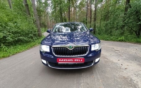 Skoda Superb III рестайлинг, 2011 год, 650 000 рублей, 4 фотография