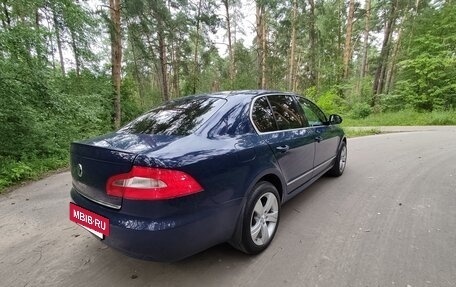 Skoda Superb III рестайлинг, 2011 год, 650 000 рублей, 7 фотография