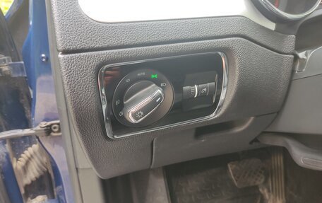 Skoda Superb III рестайлинг, 2011 год, 650 000 рублей, 21 фотография