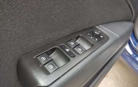 Skoda Superb III рестайлинг, 2011 год, 650 000 рублей, 20 фотография