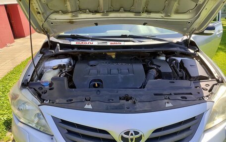 Toyota Corolla, 2010 год, 999 999 рублей, 4 фотография
