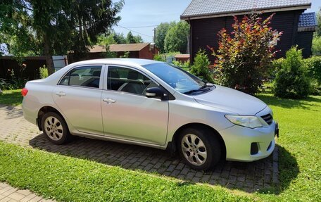 Toyota Corolla, 2010 год, 999 999 рублей, 2 фотография