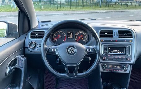 Volkswagen Polo VI (EU Market), 2017 год, 899 000 рублей, 25 фотография