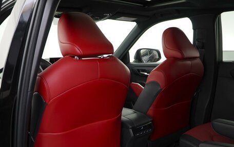 Toyota Highlander, 2023 год, 6 350 000 рублей, 13 фотография