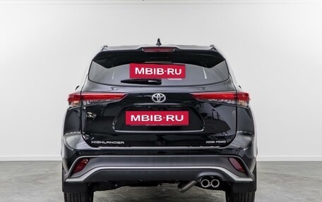 Toyota Highlander, 2023 год, 6 350 000 рублей, 4 фотография