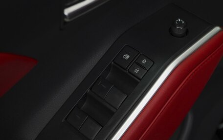 Toyota Highlander, 2023 год, 6 350 000 рублей, 19 фотография